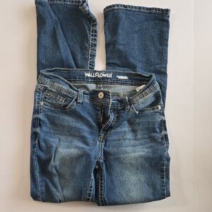 Lightly Used Wallflower "The Legendary Fit Women's Jeans Size 7 Regular
